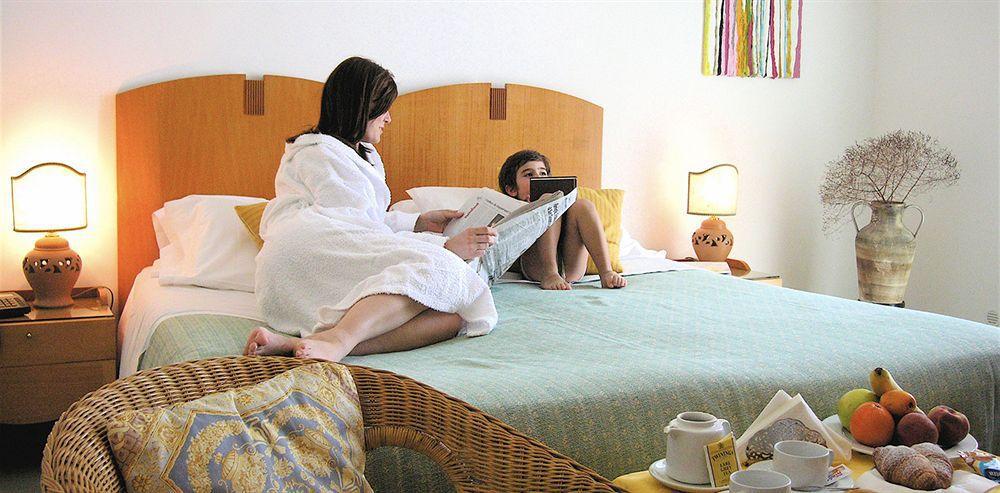 Grand Hotel Mediterraneo Santa Cesarea Terme Esterno foto