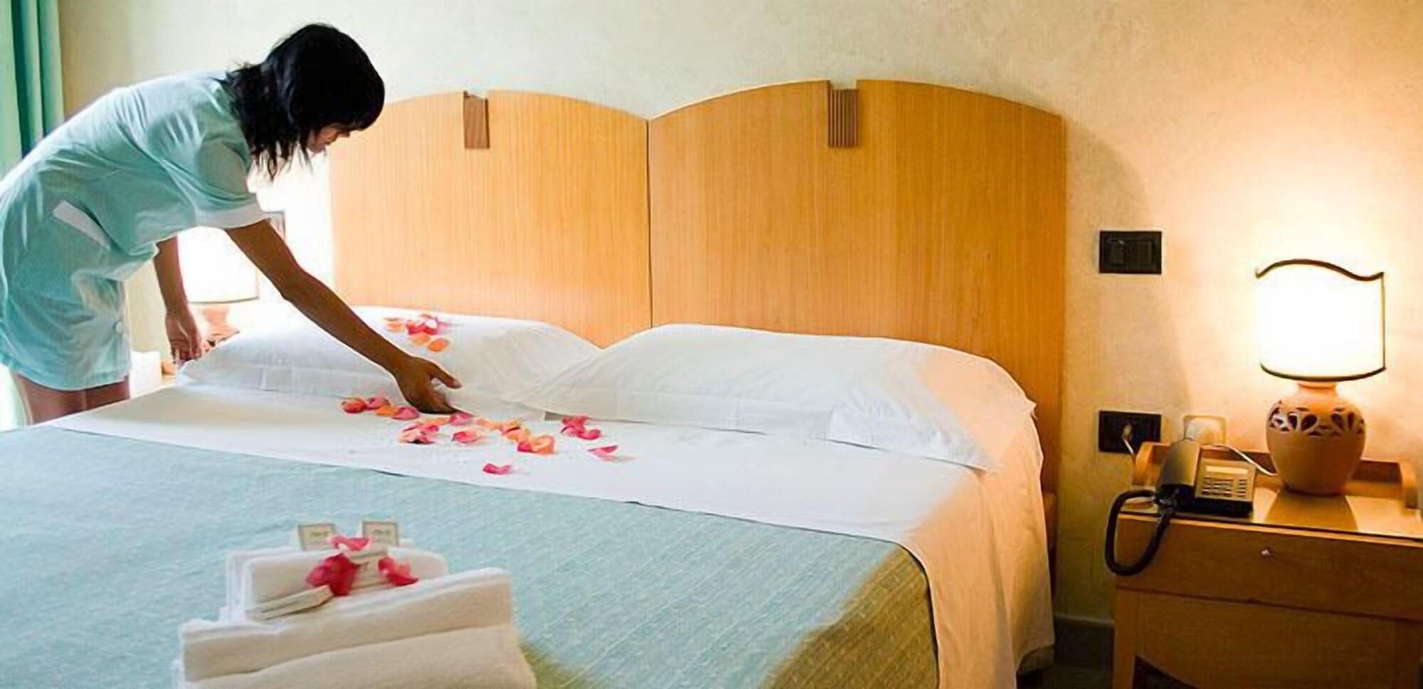 Grand Hotel Mediterraneo Santa Cesarea Terme Esterno foto